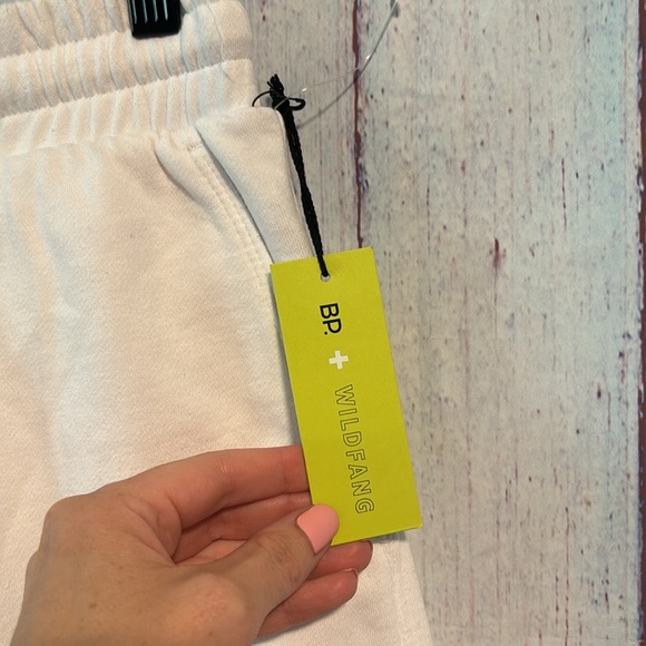 NWT BP + Wildfang Fleece Sport Shorts In White Green Positive - Picture 3 of 6